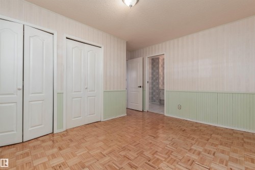 13319 30 Street Nw, Edmonton, AB - Indoor Photo Showing Other Room