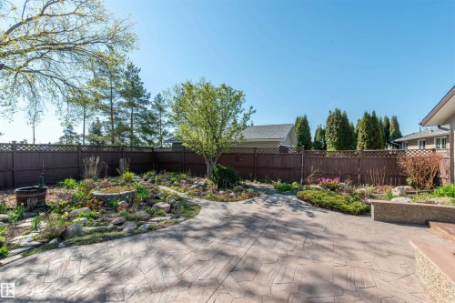 13319 30 Street Nw, Edmonton, AB - Outdoor