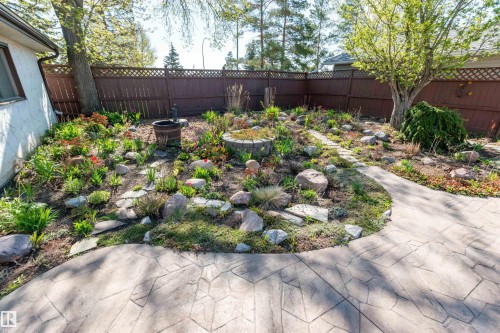 13319 30 Street Nw, Edmonton, AB - Outdoor
