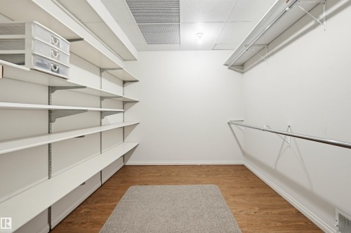 604 Revell Wynd, Edmonton, AB - Indoor With Storage