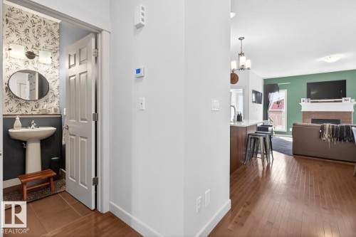 418 Simmonds Way, Leduc, AB - Indoor Photo Showing Other Room