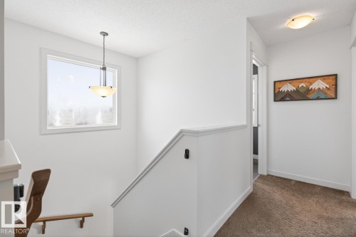 418 Simmonds Way, Leduc, AB - Indoor Photo Showing Other Room