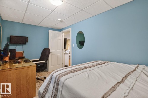 418 Simmonds Way, Leduc, AB - Indoor Photo Showing Bedroom