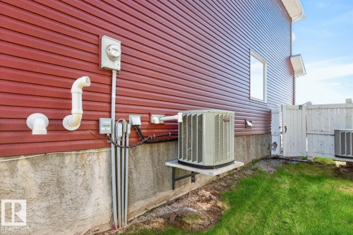 418 Simmonds Way, Leduc, AB - Outdoor With Exterior