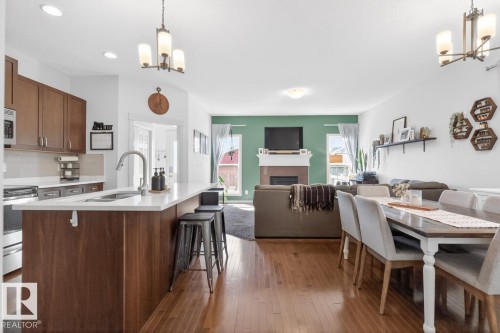 418 Simmonds Way, Leduc, AB - Indoor