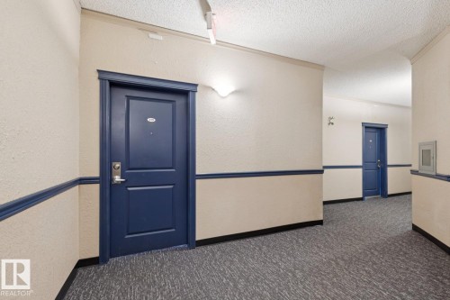 419 10535 122 Street, Edmonton, AB - Indoor Photo Showing Other Room