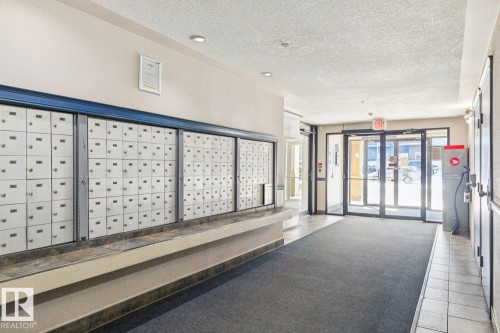 419 10535 122 Street, Edmonton, AB - Indoor Photo Showing Other Room