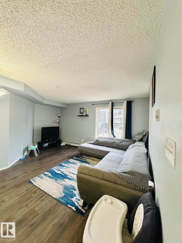 122 270 Mcconachie Drive, Edmonton, AB - Indoor Photo Showing Living Room