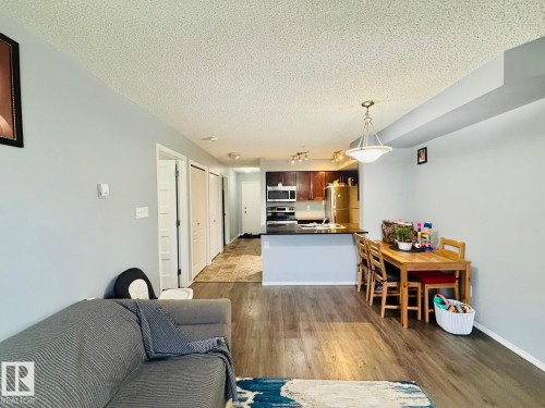 122 270 Mcconachie Drive, Edmonton, AB - Indoor Photo Showing Living Room