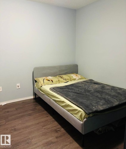 122 270 Mcconachie Drive, Edmonton, AB - Indoor Photo Showing Bedroom