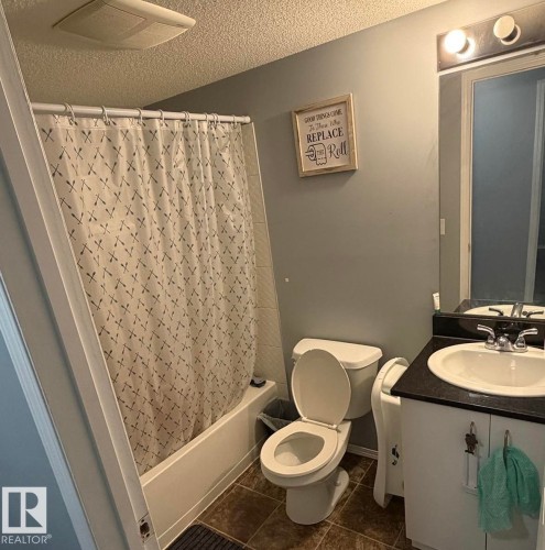 122 270 Mcconachie Drive, Edmonton, AB - Indoor Photo Showing Bathroom