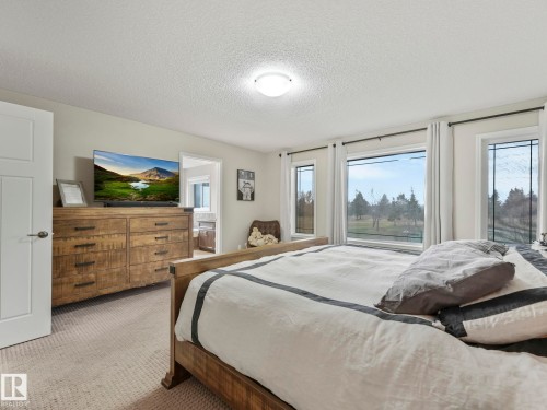 20853 92A Avenue Nw, Edmonton, AB - Indoor Photo Showing Bedroom