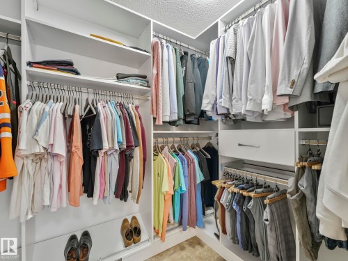 20853 92A Avenue Nw, Edmonton, AB - Indoor With Storage