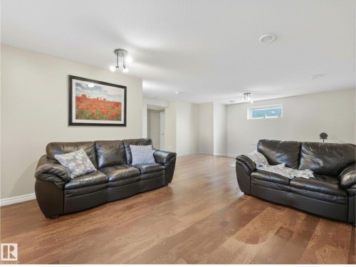 20853 92A Avenue Nw, Edmonton, AB - Indoor Photo Showing Living Room