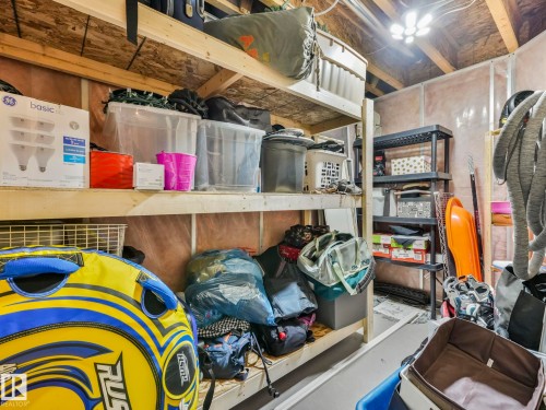 20853 92A Avenue Nw, Edmonton, AB - Indoor