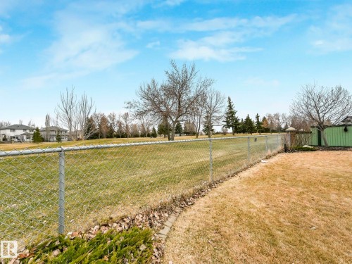20853 92A Avenue Nw, Edmonton, AB - Outdoor