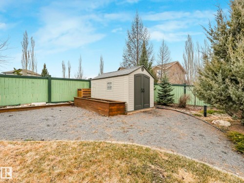 20853 92A Avenue Nw, Edmonton, AB - Outdoor