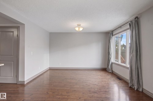 23 2005 70 Street, Edmonton, AB - Indoor Photo Showing Other Room