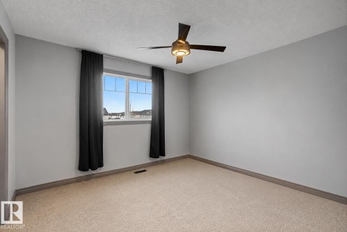 23 2005 70 Street, Edmonton, AB - Indoor Photo Showing Other Room