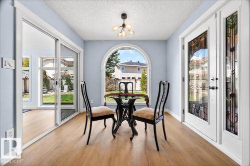 706 Burley Drive, Edmonton, AB - Indoor Photo Showing Dining Room