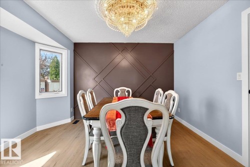 706 Burley Drive, Edmonton, AB - Indoor Photo Showing Dining Room