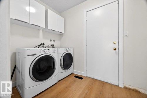 706 Burley Drive, Edmonton, AB - Indoor Photo Showing Laundry Room
