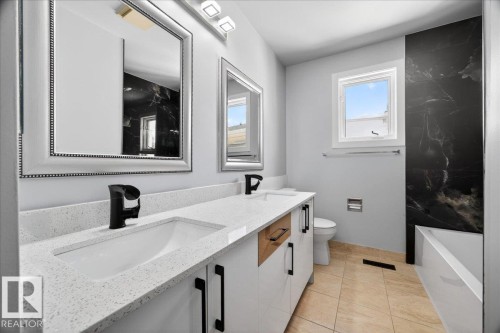 706 Burley Drive, Edmonton, AB - Indoor Photo Showing Bathroom