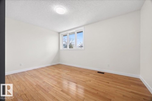 706 Burley Drive, Edmonton, AB - Indoor Photo Showing Other Room