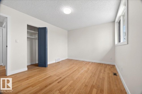 706 Burley Drive, Edmonton, AB - Indoor Photo Showing Other Room