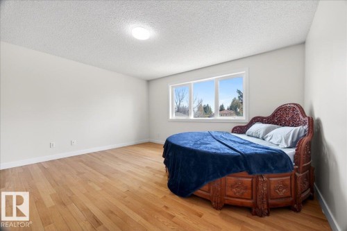 706 Burley Drive, Edmonton, AB - Indoor Photo Showing Bedroom