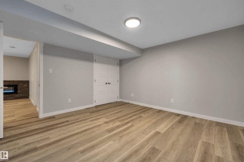 5223 43 Avenue, Leduc, AB - Indoor Photo Showing Other Room
