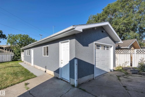 5223 43 Avenue, Leduc, AB - Outdoor With Exterior