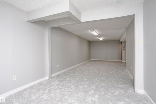 11436 161 Avenue, Edmonton, AB - Indoor