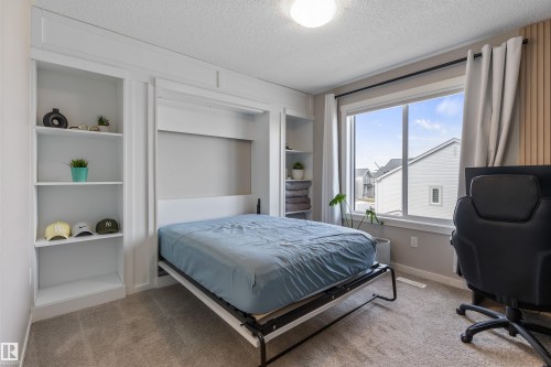 19220 27 Avenue, Edmonton, AB - Indoor Photo Showing Bedroom