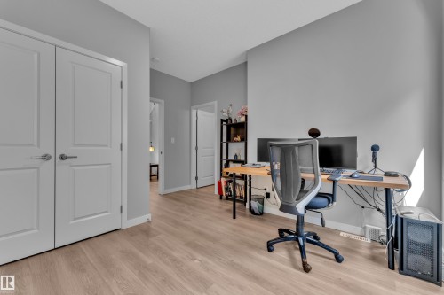 4135 Hawthorn Crest, Edmonton, AB - Indoor Photo Showing Office