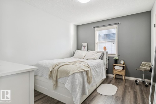 3673 Atkinson Loop, Edmonton, AB - Indoor Photo Showing Bedroom