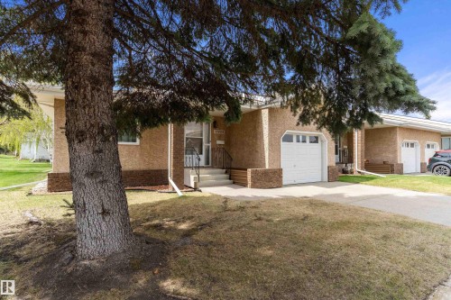 17404 Callingwood Road, Edmonton, AB - Outdoor