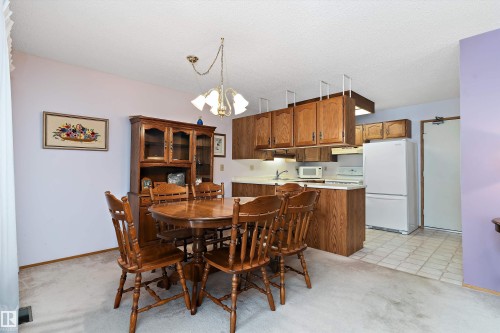 17404 Callingwood Road, Edmonton, AB - Indoor