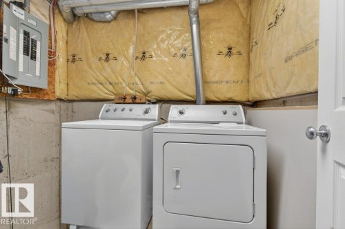 13956 137 Street, Edmonton, AB - Indoor Photo Showing Laundry Room