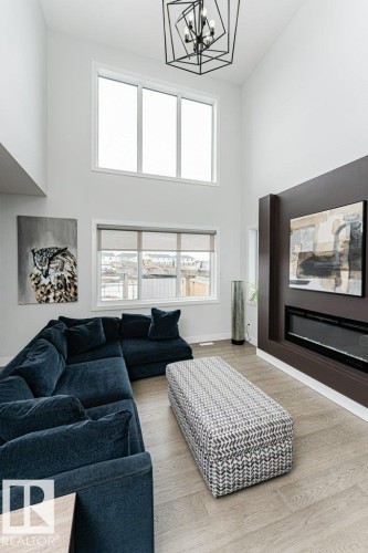 74 Ellice Bend, Fort Saskatchewan, AB - Indoor Photo Showing Living Room