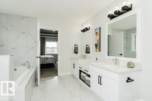 74 Ellice Bend, Fort Saskatchewan, AB - Indoor Photo Showing Bathroom
