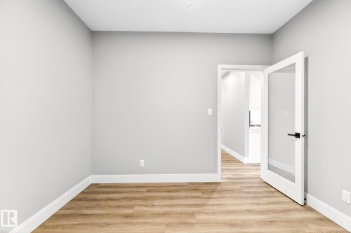 207 7463 May Common, Edmonton, AB - Indoor Photo Showing Other Room