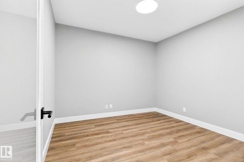 207 7463 May Common, Edmonton, AB - Indoor Photo Showing Other Room