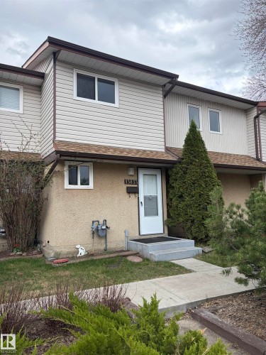 13833 24 Street W  Edmonton, AB T5Y 1B6