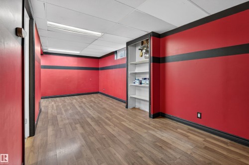 8 14105 82 Street, Edmonton, AB - Indoor Photo Showing Other Room