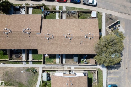 8 14105 82 Street, Edmonton, AB - Outdoor