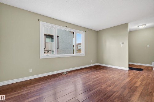 8 14105 82 Street, Edmonton, AB - Indoor Photo Showing Other Room