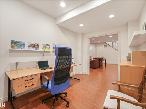 879 Drysdale Run Run, Edmonton, AB - Indoor Photo Showing Office