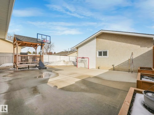 7336 149A Avenue, Edmonton, AB - Outdoor