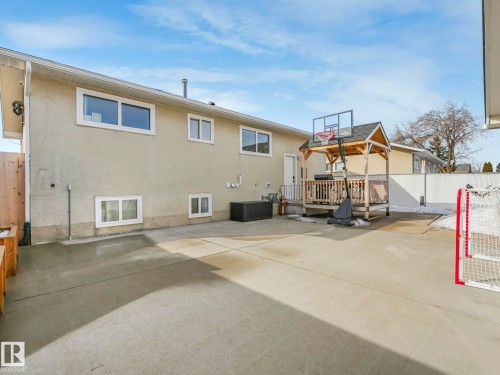 7336 149A Avenue, Edmonton, AB - Outdoor With Exterior